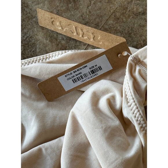 Skims Fits Everybody Square Neck Bodysuit Sand Size Medium - Picture 11 of 11